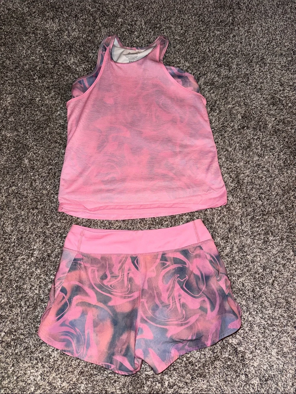 Athleta girls perfect pair camisolt perfect pair , run the world shorts 8/10